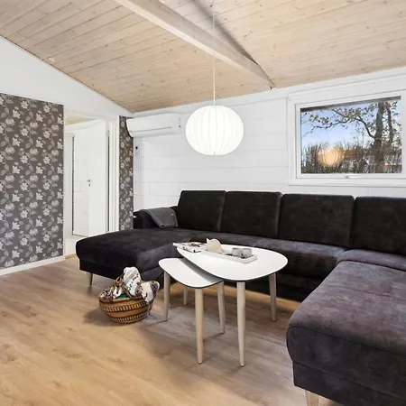 Mahalia - 300m From The Sea By Interhome Tatil Evi *